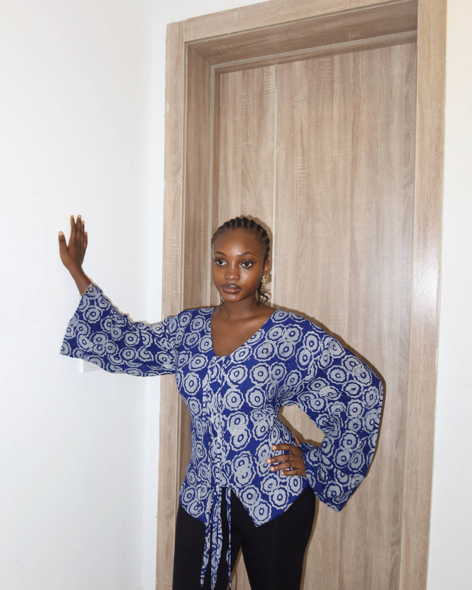 MEYA Ribbon Top