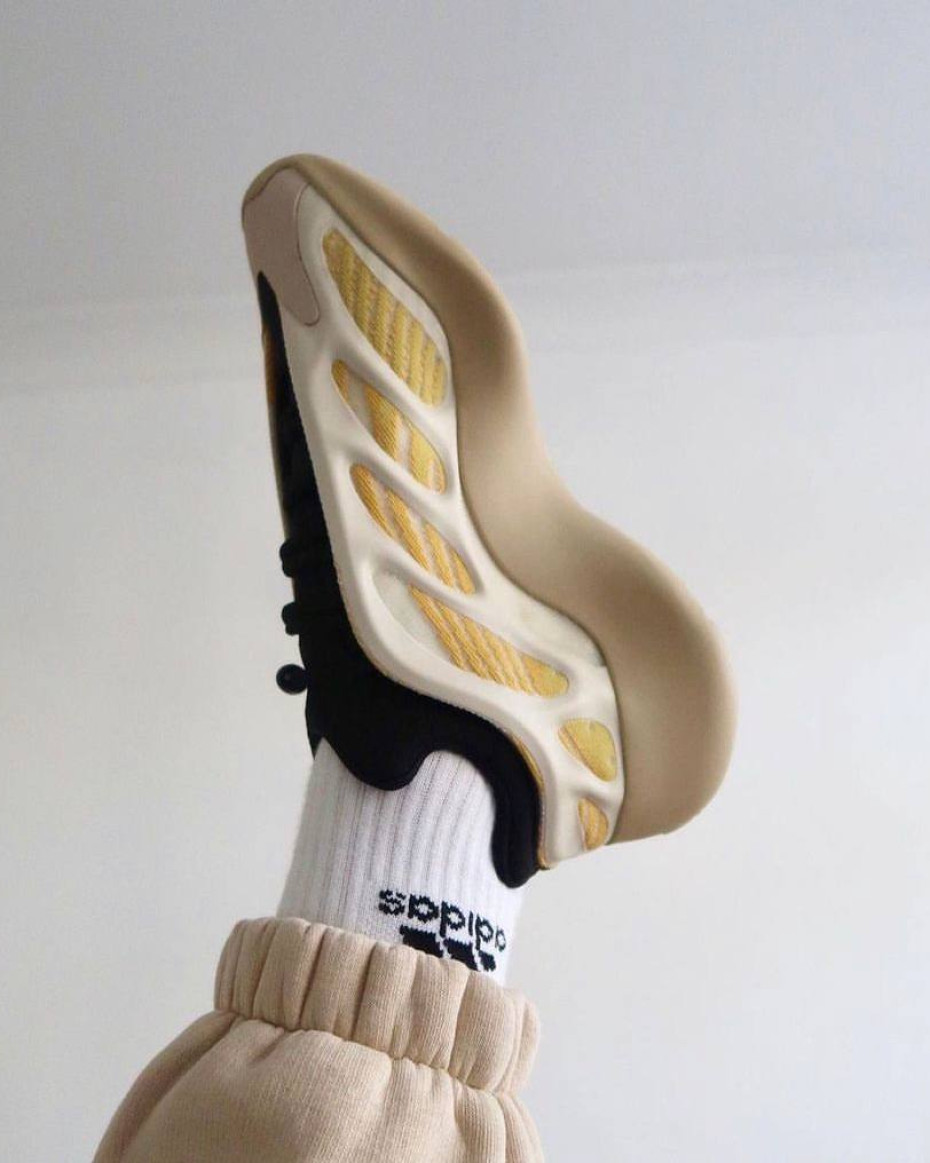 yeezy 700 v3 safflower on feet