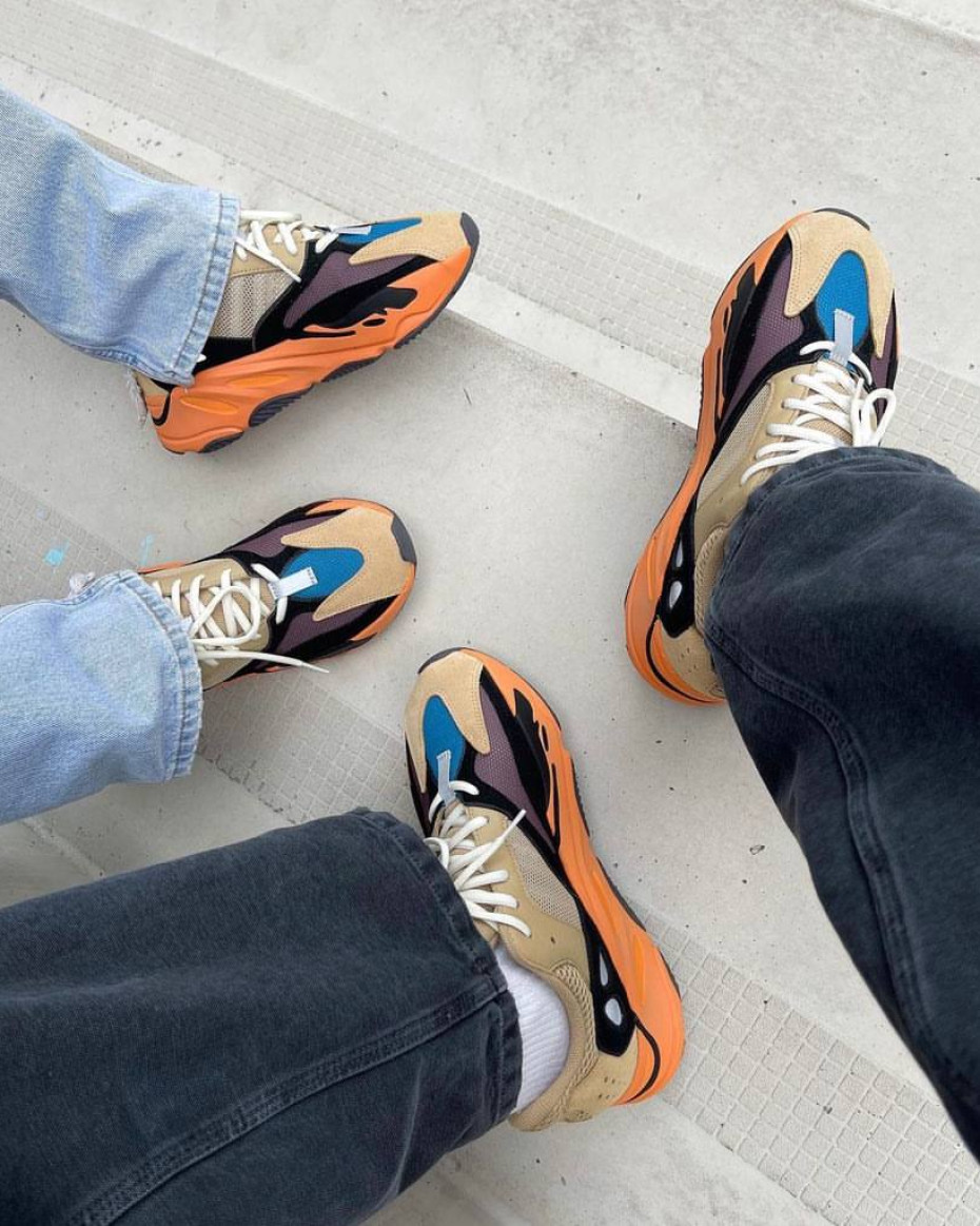 yeezy 700 enflame retail