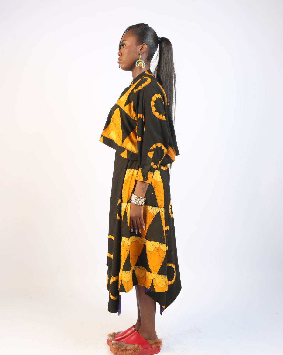 GOLDEN YELLOW AND BLACK MULTIPRINT MIDI IRO SKIRT