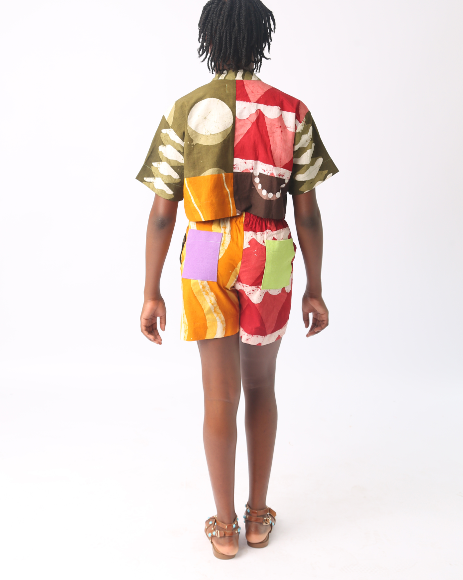 KIDS DARK MULTICOLOUR CROP SHIRT