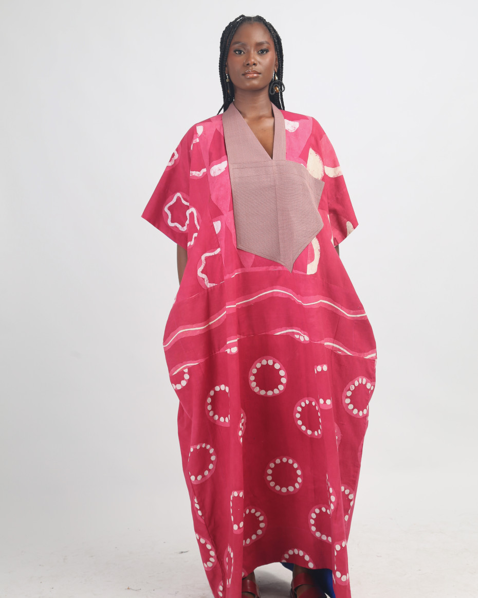WHITE, PINK AND PINK MULTIPRINT AGBADA WITH ONION ASOOKE