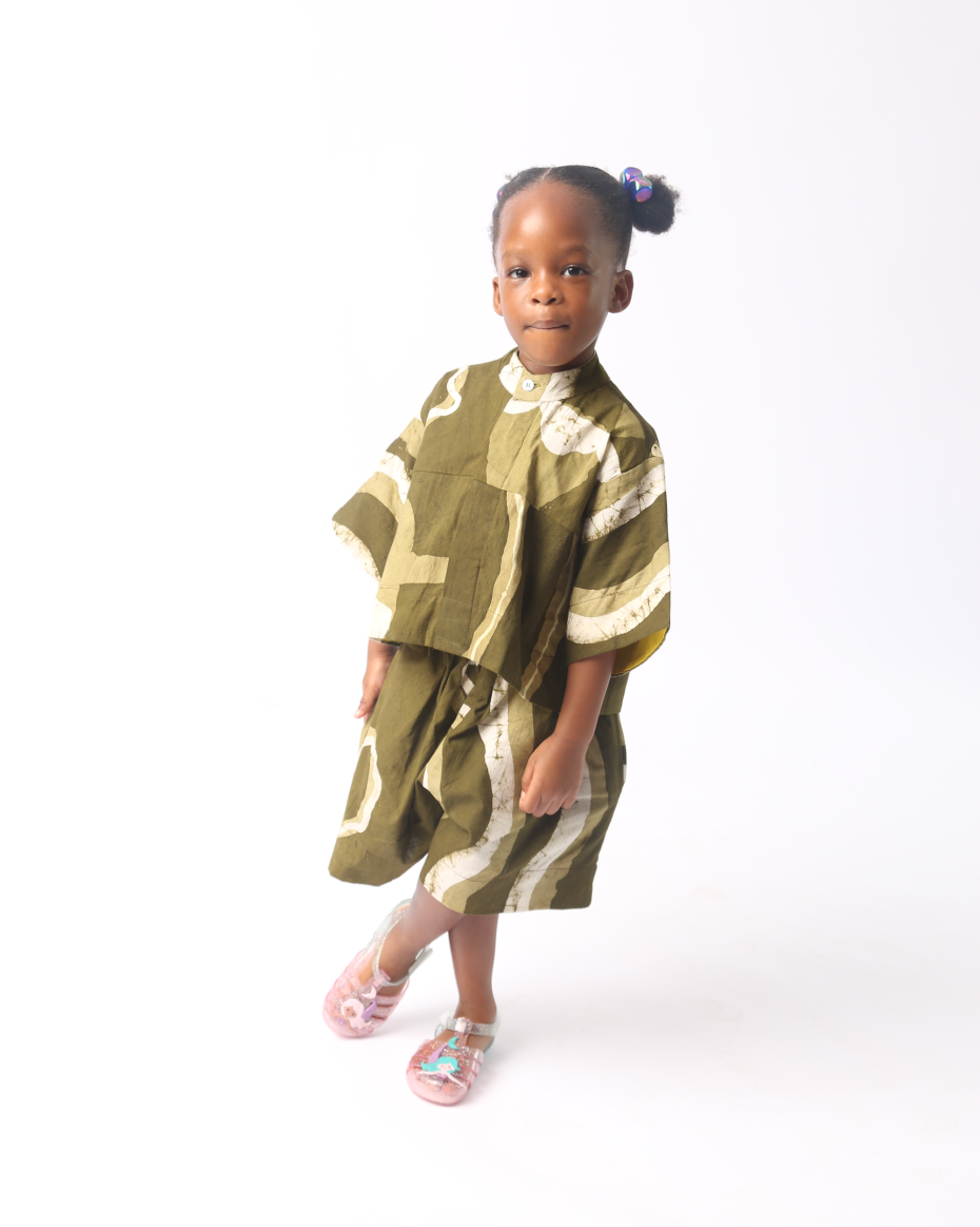 KIDS WHITE AND KHAKI MULTIPRINT CROP SHIRT