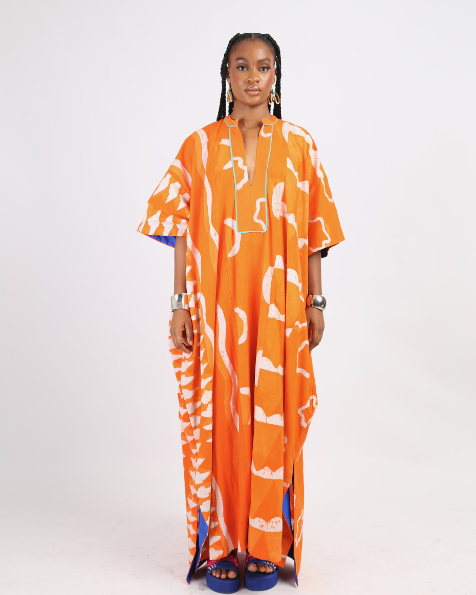WHITE AND TANGERINE MULTIPRINT JALABIYA