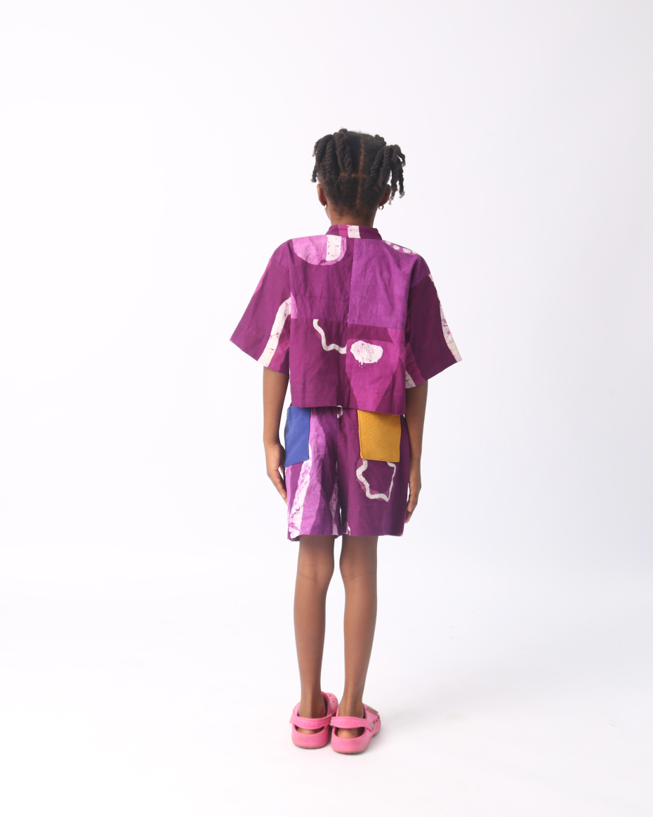 KIDS WHITE AND MAGENTA MULTIPRINT CROP SHIRT