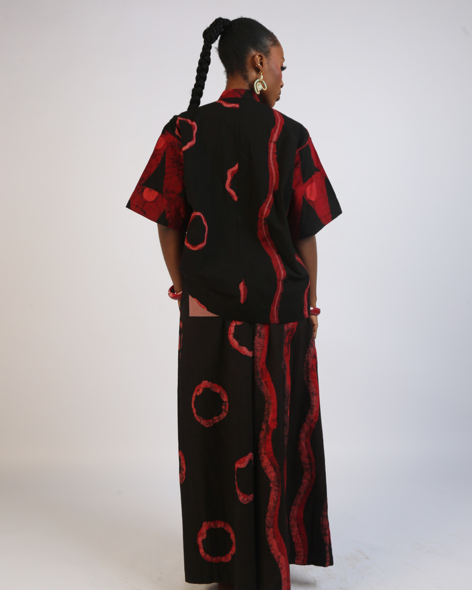 CORAL, RED AND BLACK CIRCLE MULTIPRINT SHIRT