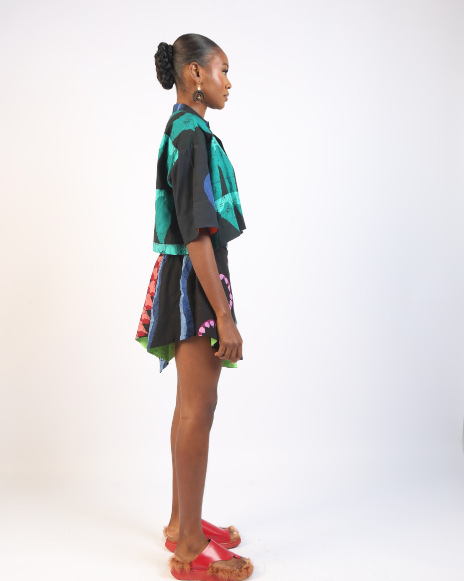 GREEN, MAGENTA AND BLUE CROP SHIRT