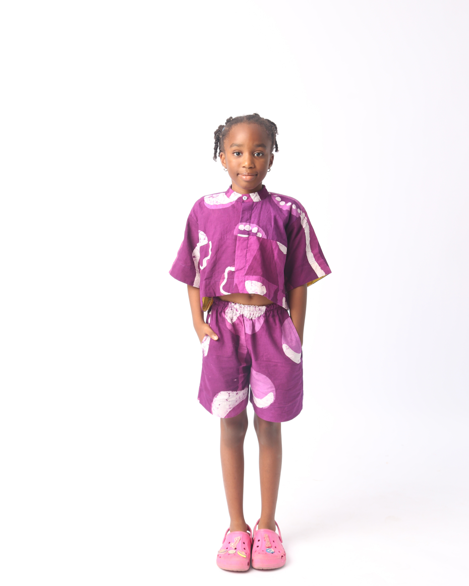 KIDS WHITE AND MAGENTA MULTIPRINT SHORTS