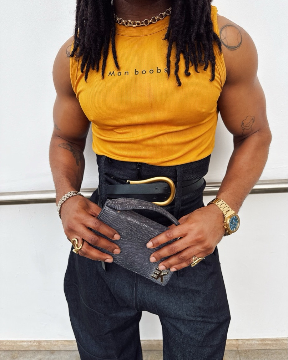 CAPTION TANK TOP - Man Boobs