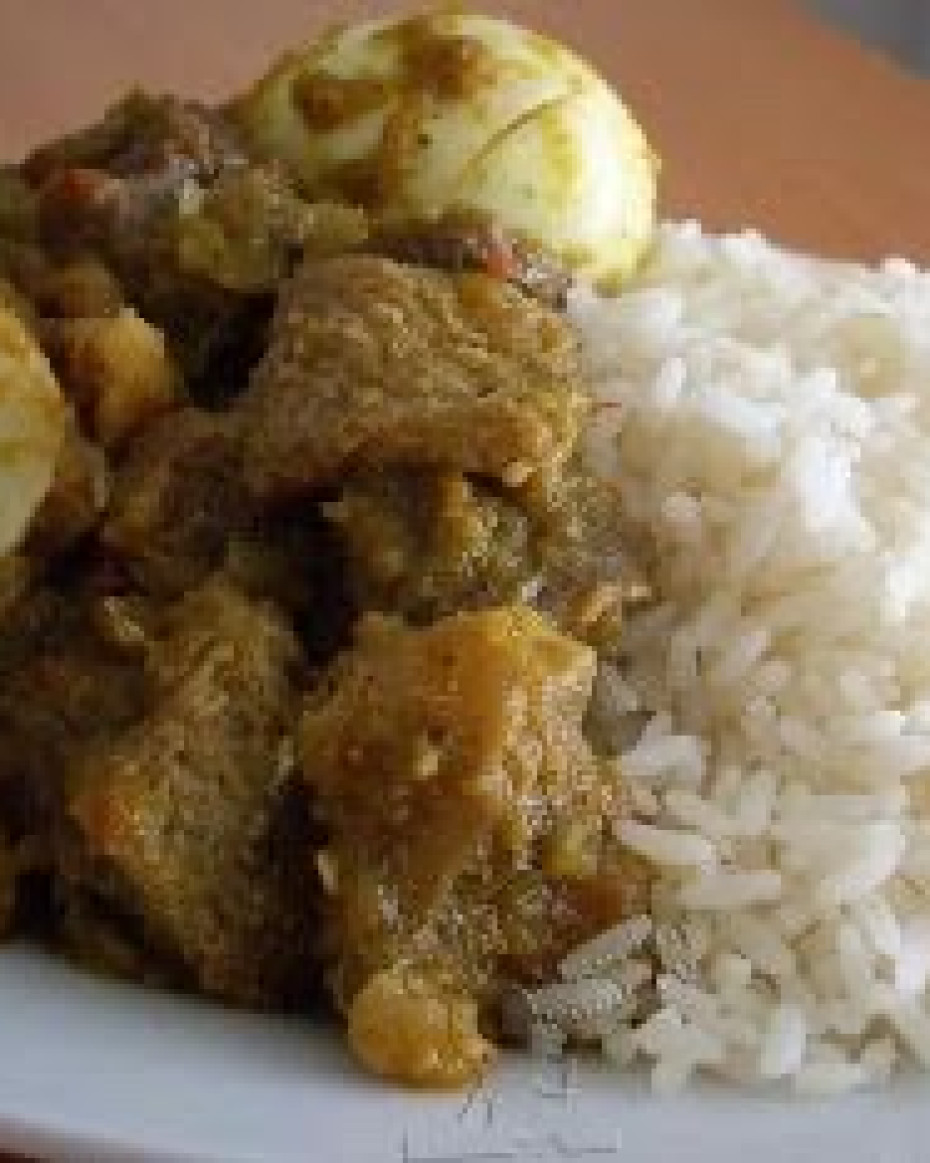 White Rice with Ofada Stew