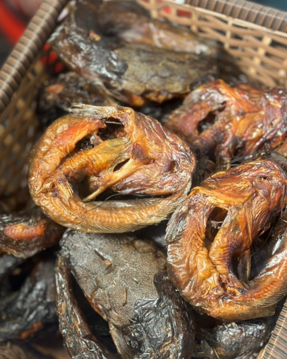 DRIED ROUND CATFISH 1KG (mixed) Helping you eat